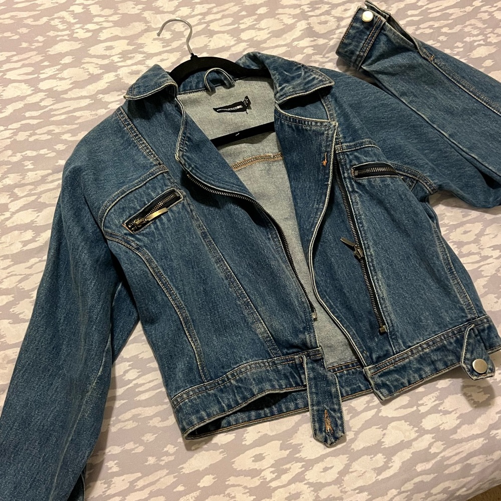 Blue Jean jacket - Picture 5 of 6